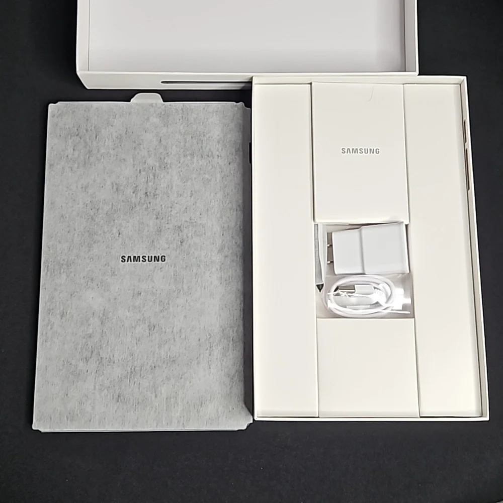 SAMSUNG TABS6 LITE-NEW IN BOX